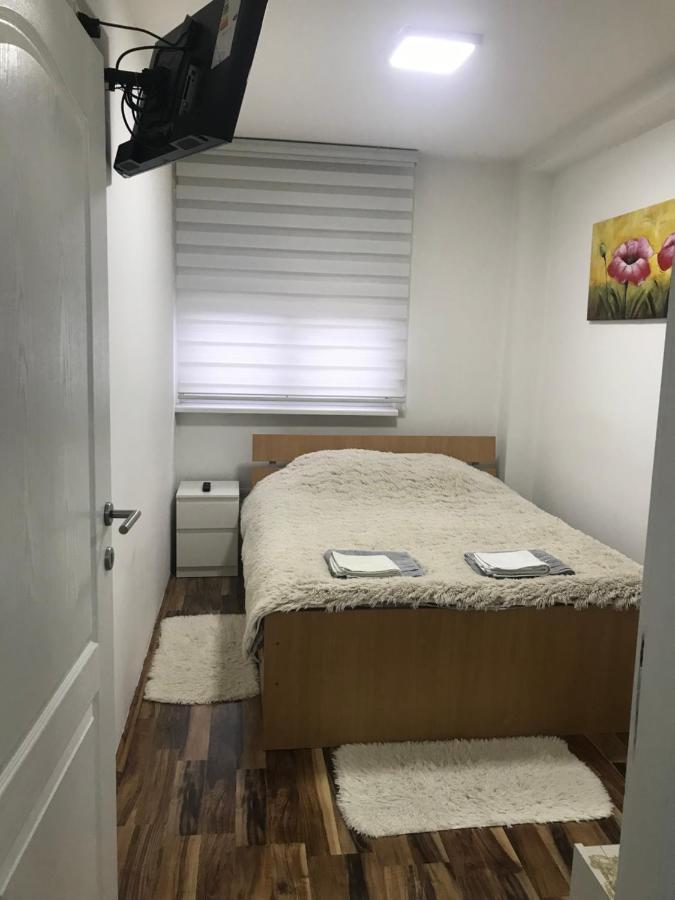Apartman Bazar Semendire Dış mekan fotoğraf